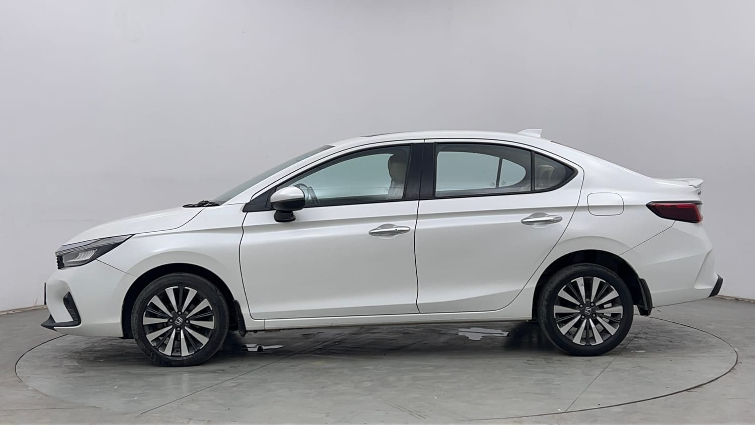Used 2024 Honda City ZX Petrol CVT Petrol Automatic exterior LEFT SIDE VIEW