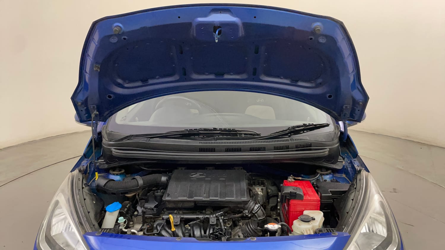 Used 2015 Hyundai Xcent SX 1.2 (O) Petrol Manual engine ENGINE & BONNET OPEN FRONT VIEW