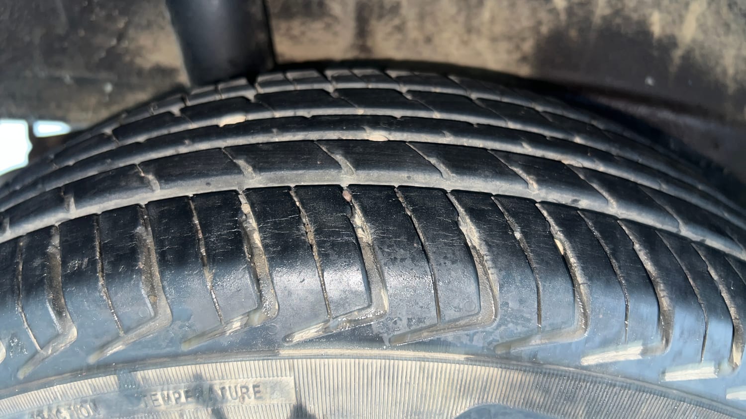 Used 2021 Maruti Suzuki Wagon R 1.0 LXi 1.0 Petrol Manual tyres RIGHT REAR TYRE TREAD VIEW