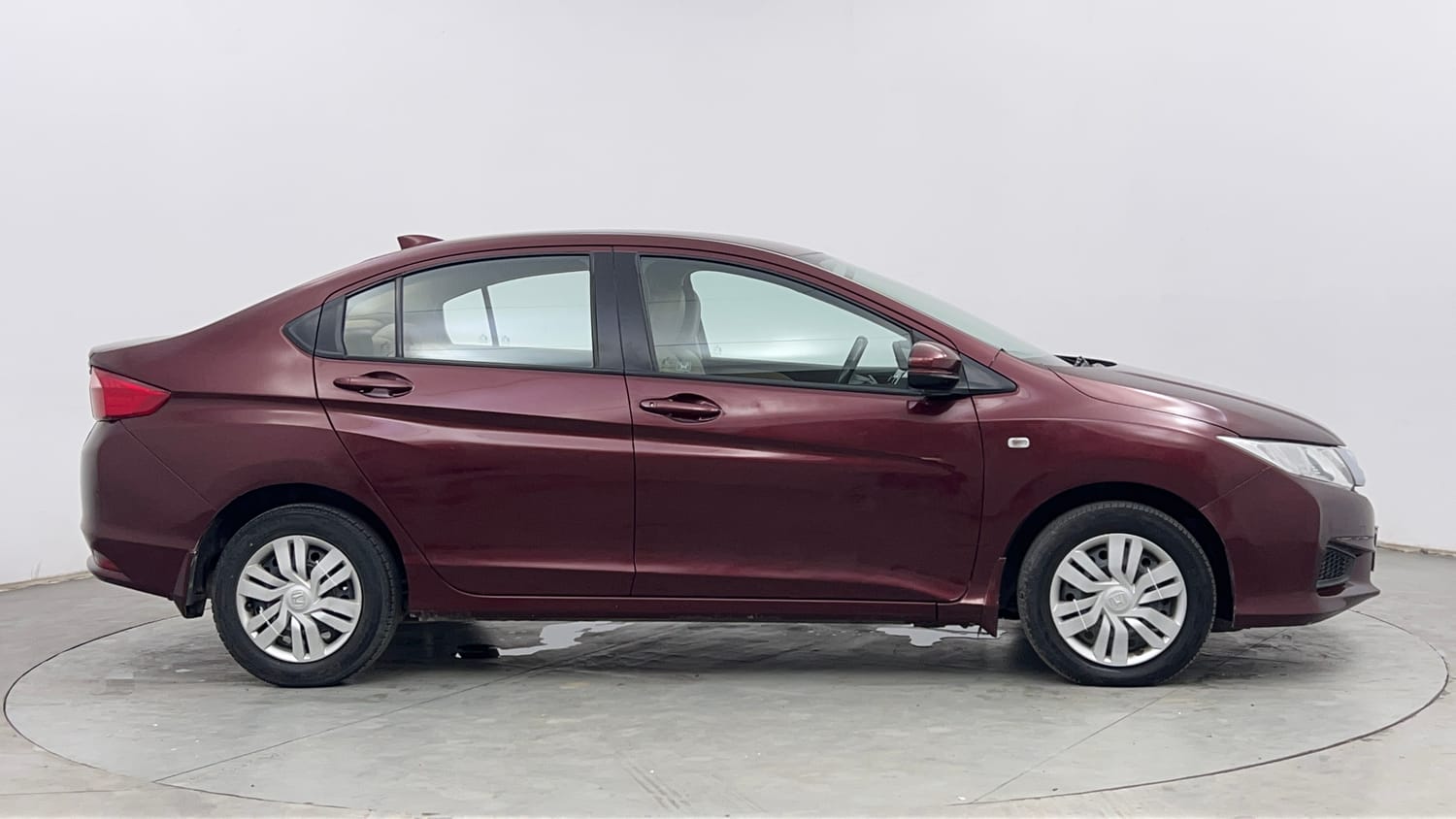 Used 2015 Honda City SV Petrol Manual exterior RIGHT SIDE VIEW