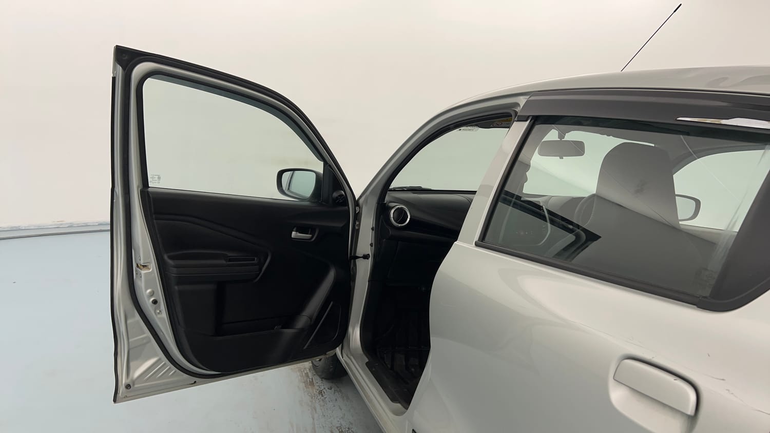 Used 2024 Maruti Suzuki Celerio VXi Petrol Manual interior LEFT FRONT DOOR OPEN VIEW