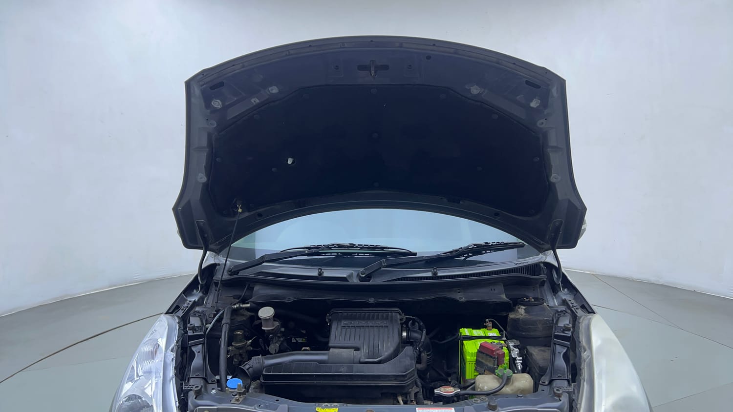 Used 2012 Maruti Suzuki Swift VXi Petrol Manual engine ENGINE & BONNET OPEN FRONT VIEW