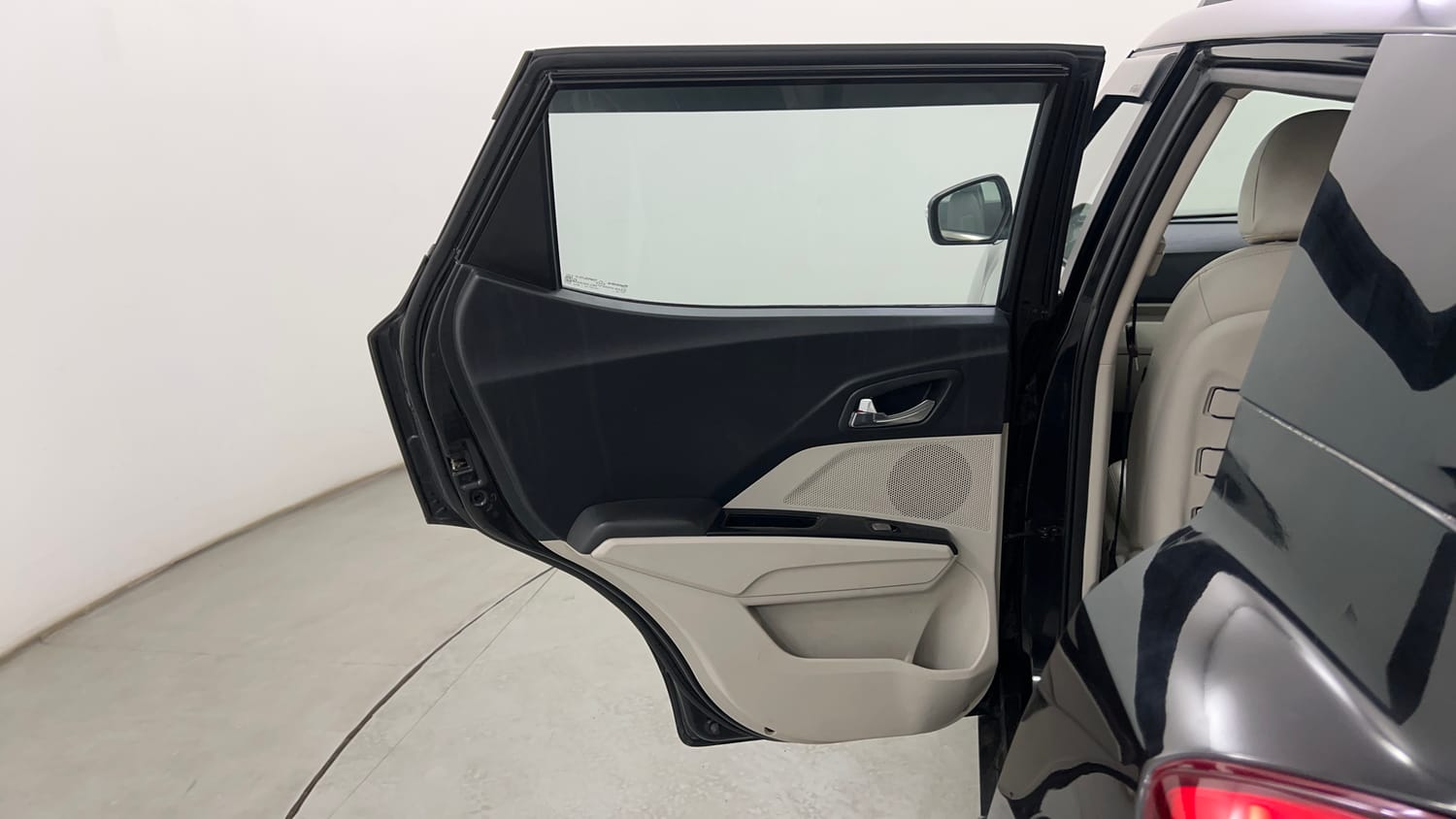 Used 2022 Mahindra XUV 300 W8 (O) 1.2 Petrol Petrol Manual interior LEFT REAR DOOR OPEN VIEW