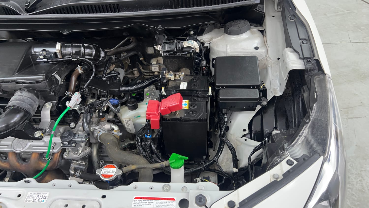 Used 2023 Maruti Suzuki Baleno Zeta AGS Petrol Automatic engine ENGINE LEFT SIDE VIEW