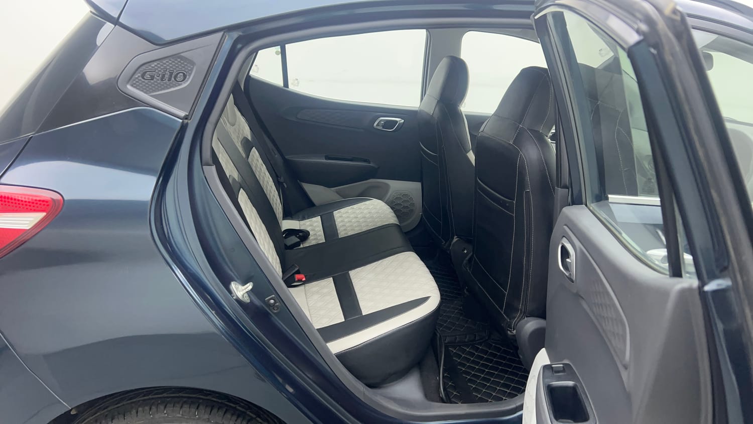 Used 2020 Hyundai Grand i10 Nios Sportz AMT 1.2 Kappa VTVT Petrol Automatic interior RIGHT SIDE REAR DOOR CABIN VIEW