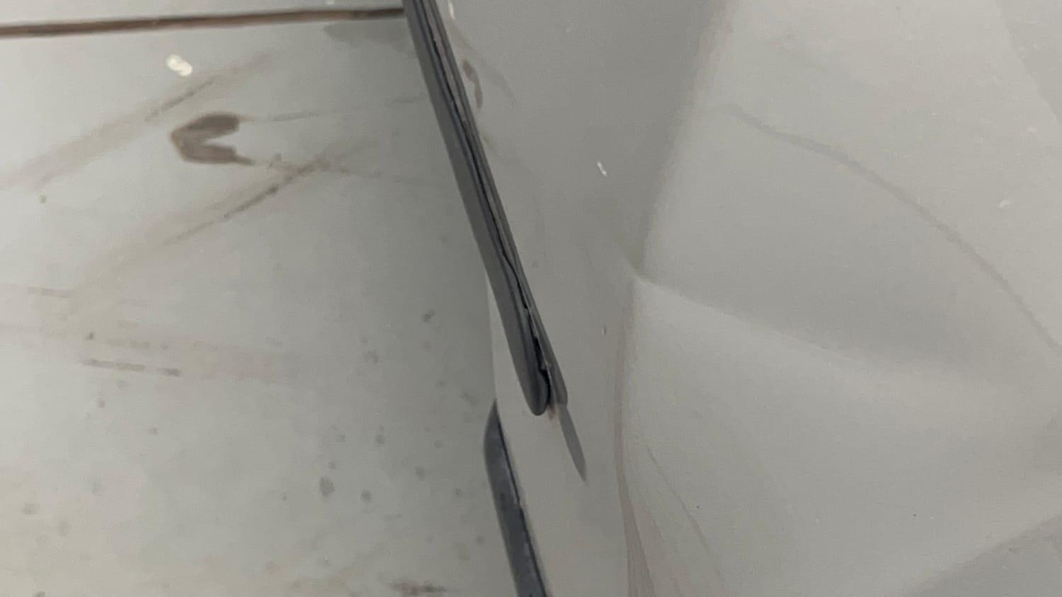 Used 2012 Maruti Suzuki A-Star Lxi Petrol Manual dents MINOR DENT