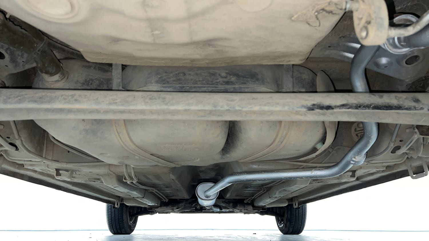 Used 2014 Maruti Suzuki Celerio VXi AMT Petrol Automatic extra REAR UNDERBODY VIEW (TAKEN FROM REAR)