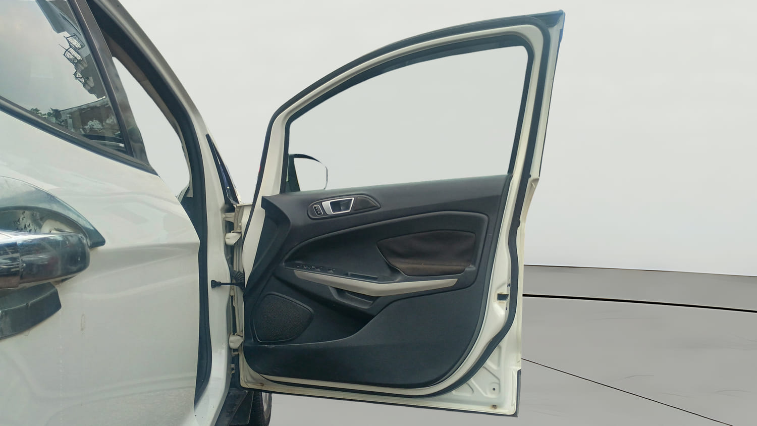 Used 2018 Ford EcoSport Titanium 1.5L TDCi Diesel Manual interior RIGHT FRONT DOOR OPEN VIEW