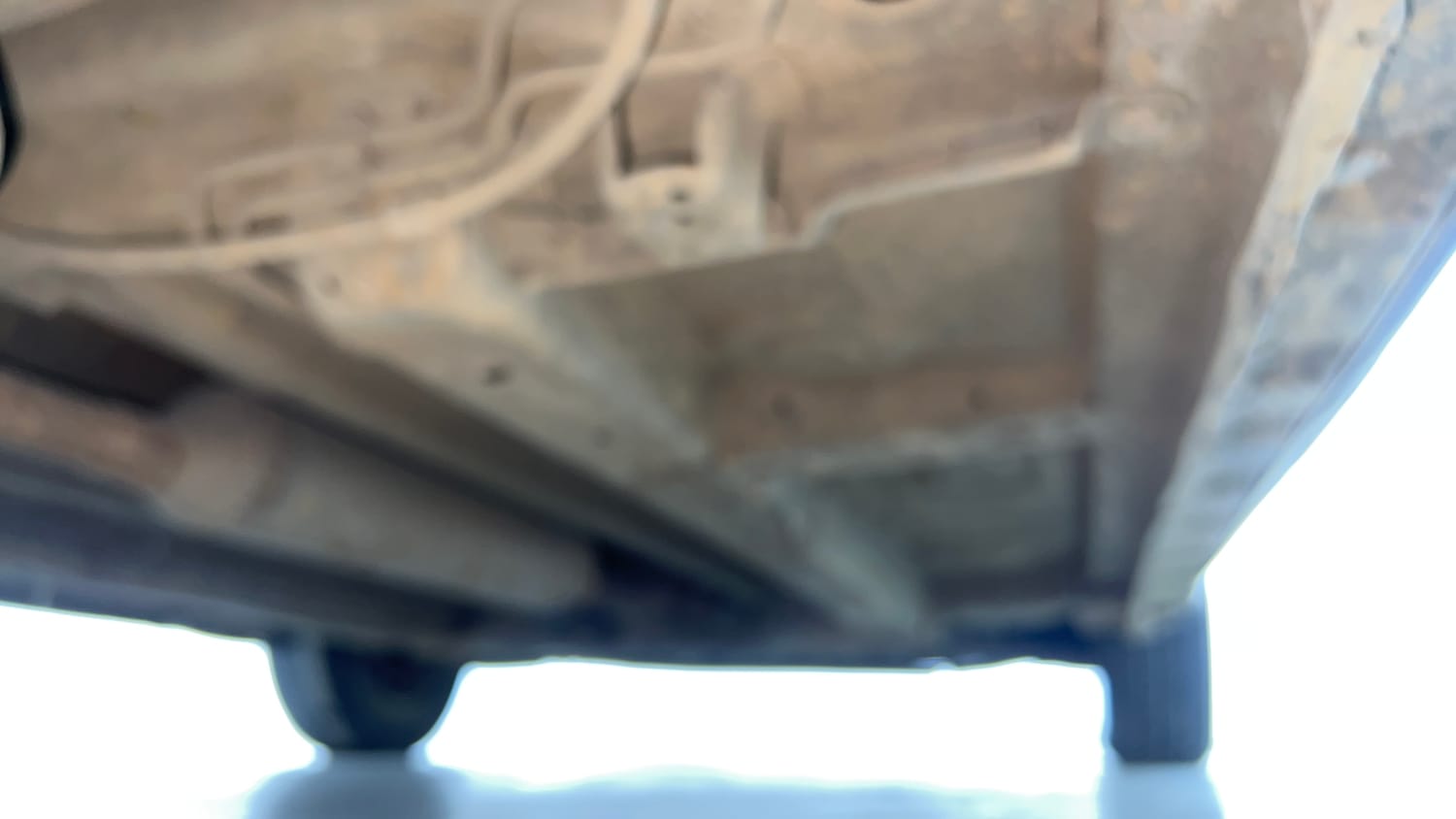 Used 2012 Maruti Suzuki Swift VXi Petrol Manual extra REAR RIGHT UNDERBODY VIEW