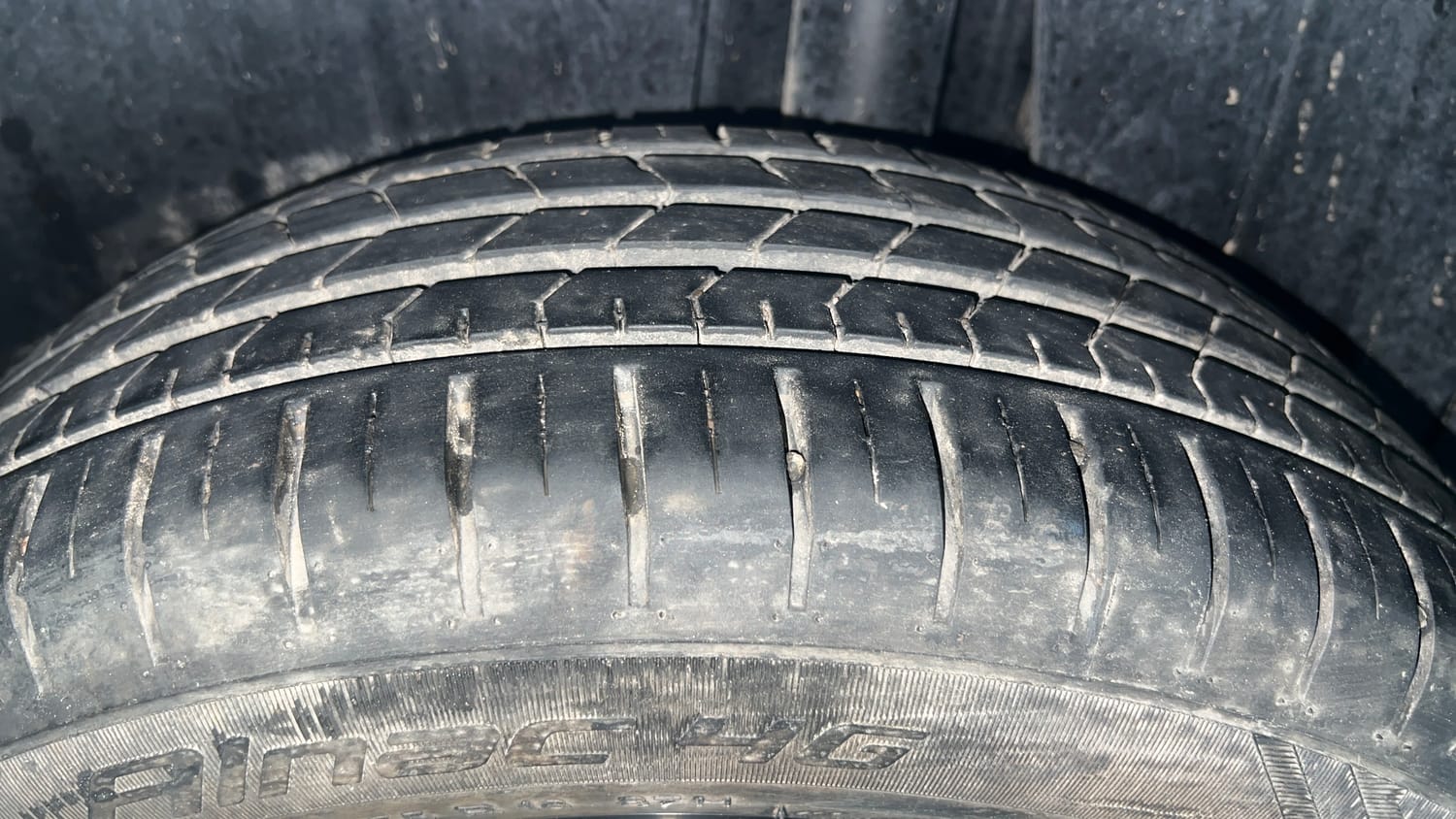 Used 2023 Maruti Suzuki Baleno Alpha AGS Petrol Automatic tyres LEFT REAR TYRE TREAD VIEW