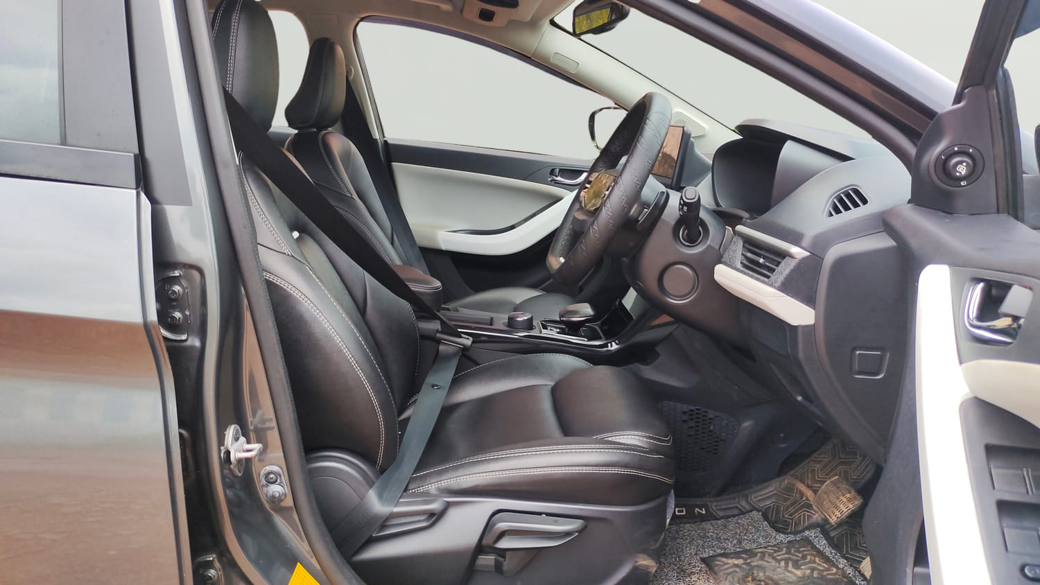 Used 2023 Tata Nexon Creative Plus S 1.2 Revotron Petrol 7DCA Petrol Automatic interior RIGHT SIDE FRONT DOOR CABIN VIEW
