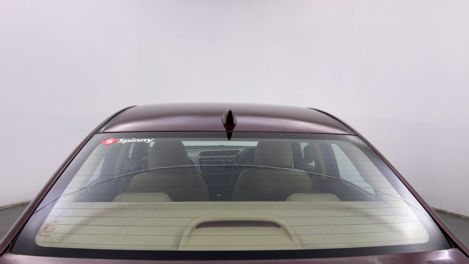 Used 2015 Honda City SV Petrol Manual exterior BACK WINDSHIELD VIEW