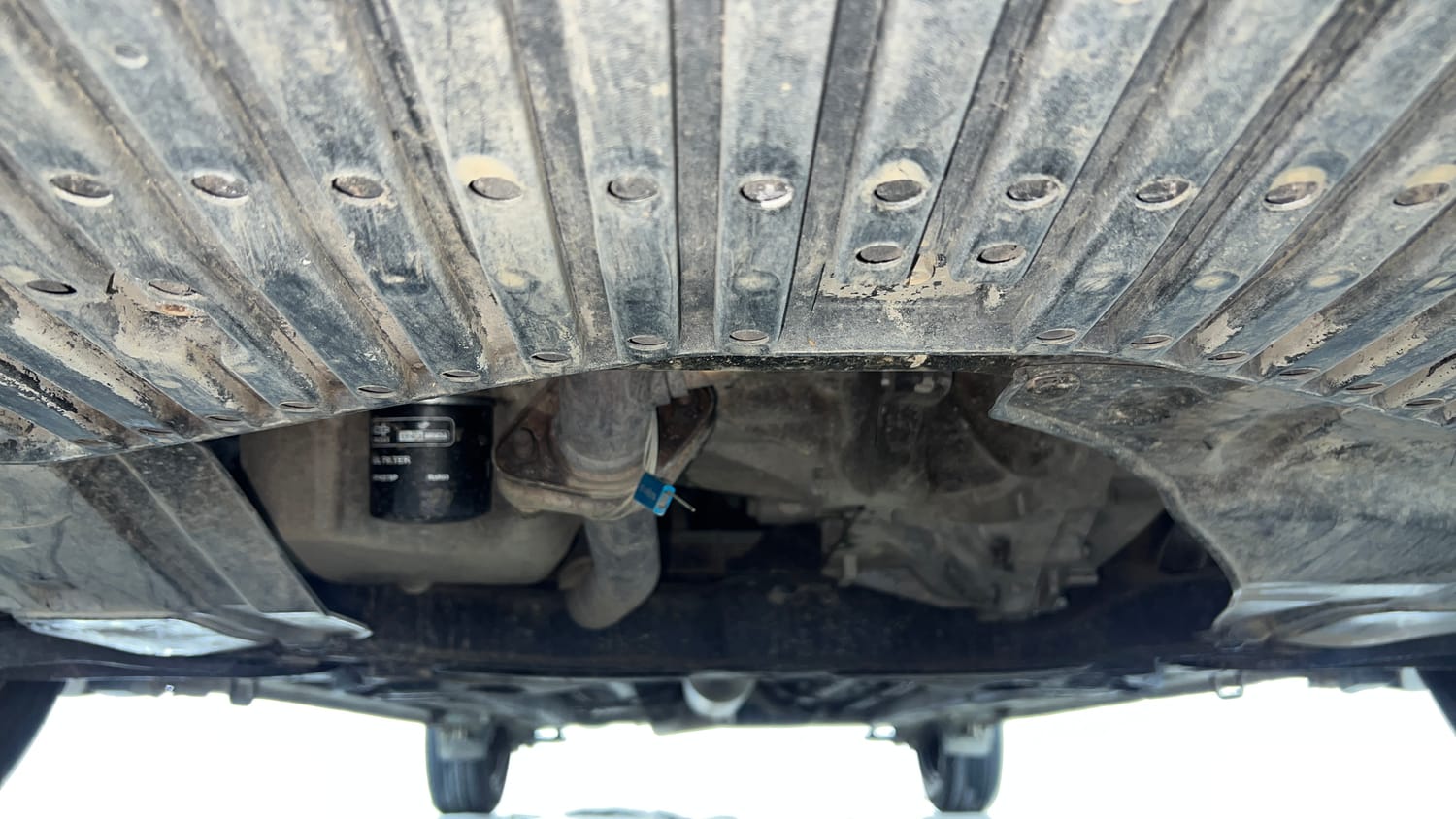 Used 2015 Maruti Suzuki Ciaz VXi+ Petrol Manual extra FRONT LEFT UNDERBODY VIEW