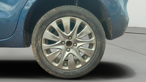 Used 2018 Maruti Suzuki Baleno Alpha 1.2 AT Petrol Automatic tyres LEFT REAR TYRE RIM VIEW