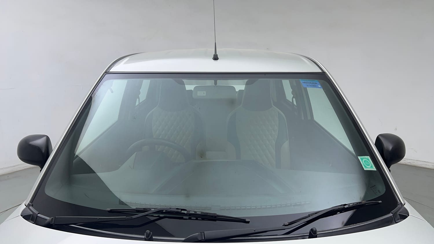 Used 2021 Maruti Suzuki Wagon R 1.0 LXi 1.0 Petrol Manual exterior FRONT WINDSHIELD VIEW