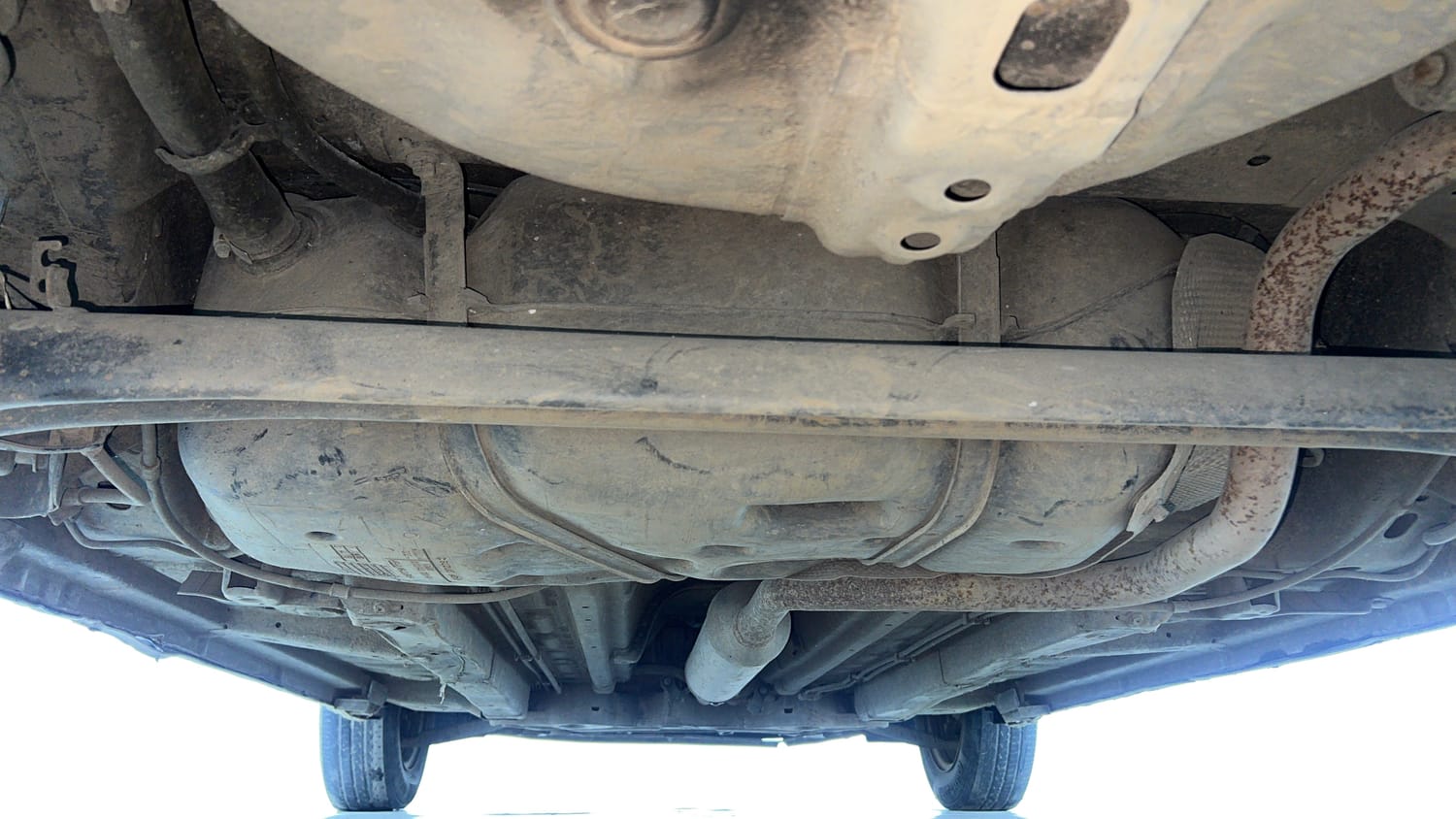 Used 2012 Maruti Suzuki Swift VXi Petrol Manual extra REAR UNDERBODY VIEW (TAKEN FROM REAR)