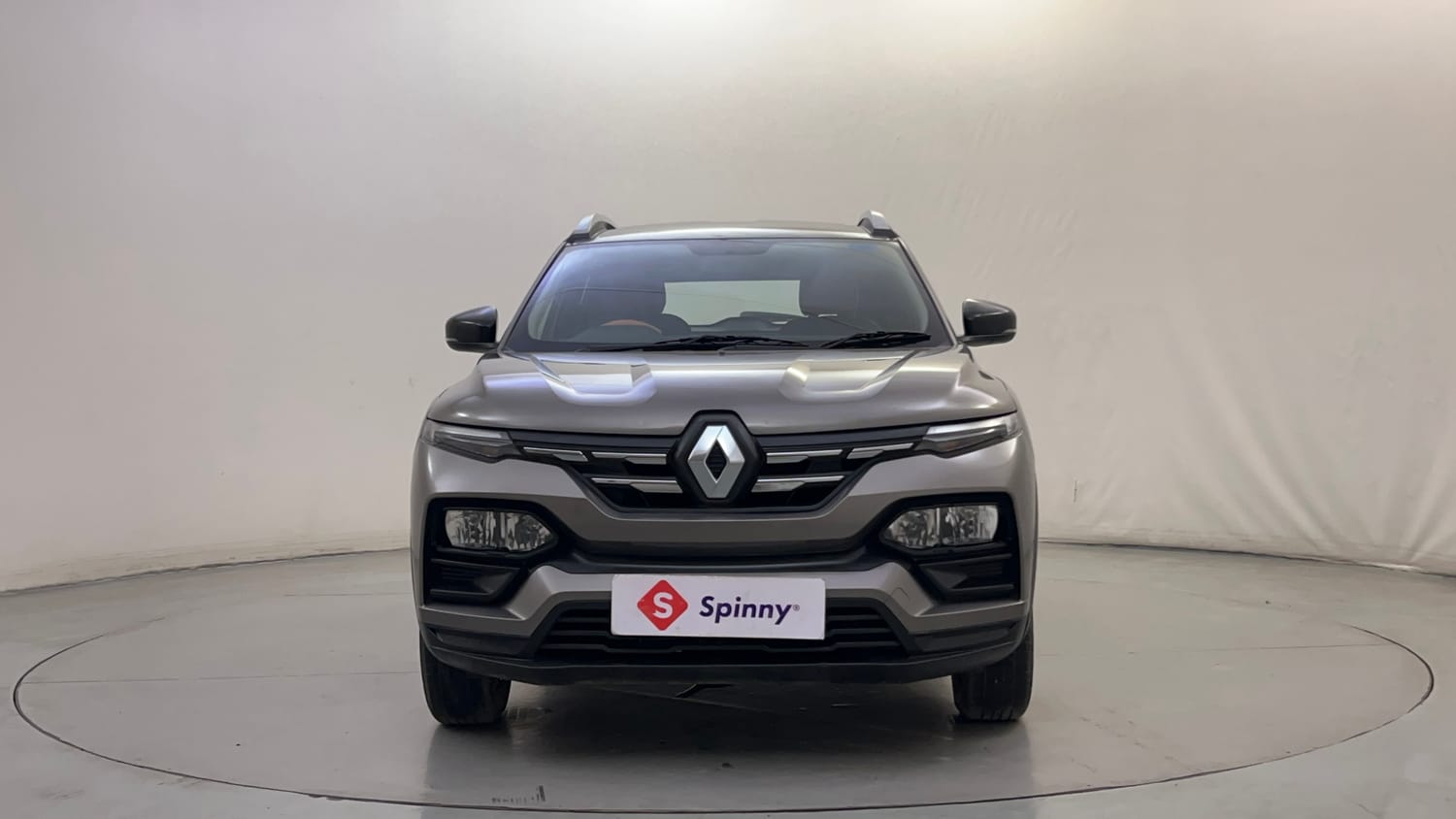 Used 2021 Renault Kiger RXT MT Petrol Manual exterior FRONT VIEW