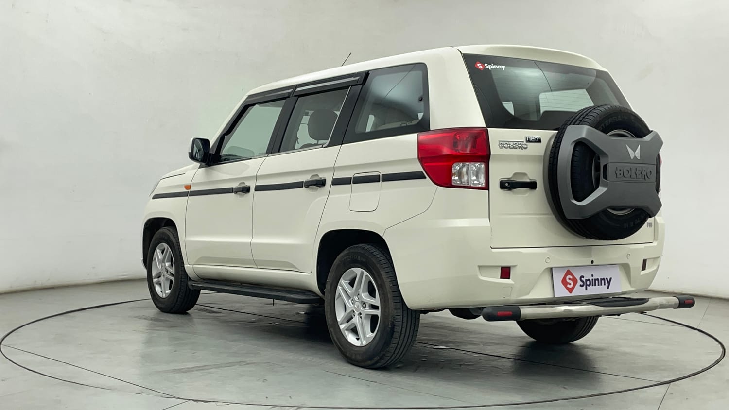 Used 2024 Mahindra Bolero Neo Plus P10 Diesel Manual exterior LEFT REAR CORNER VIEW