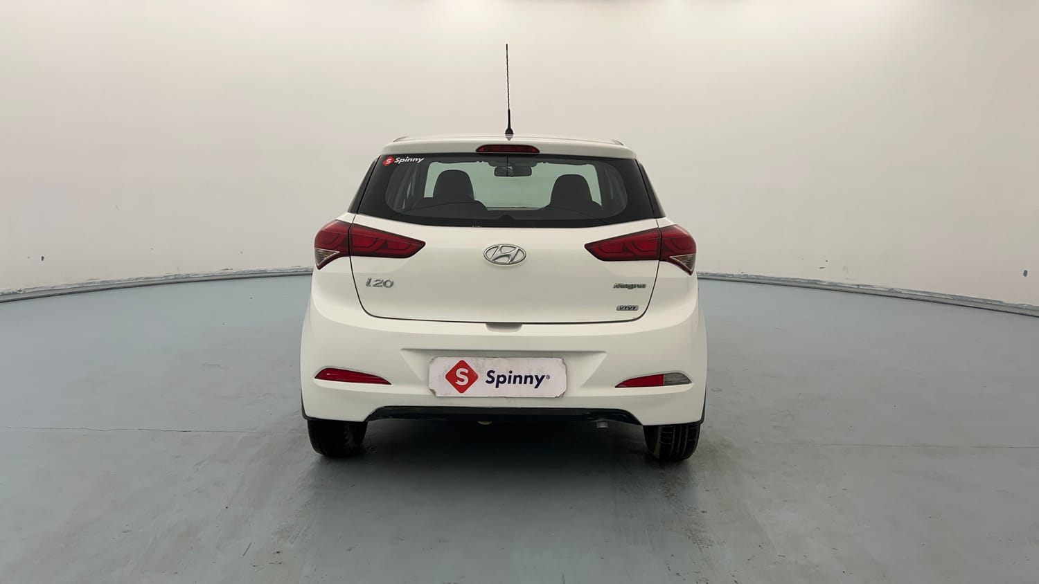 Used 2016 Hyundai Elite i20 Magna 1.2 Petrol Manual exterior BACK VIEW
