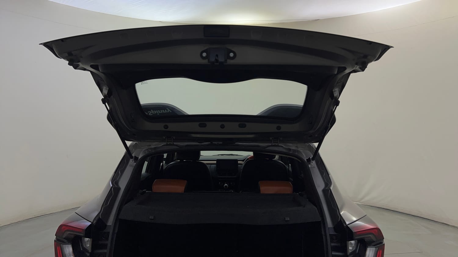 Used 2021 Renault Kiger RXT MT Petrol Manual interior DICKY DOOR OPEN VIEW