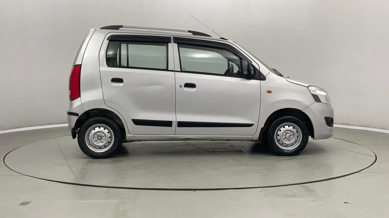 Used 2021 Maruti Suzuki Wagon R LXI Petrol Manual exterior RIGHT SIDE VIEW