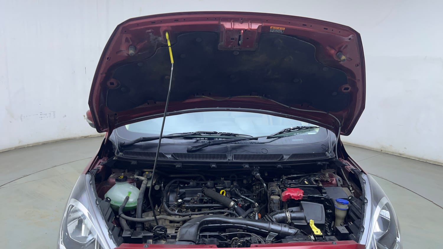 Used 2019 Ford Figo Aspire Titanium 1.2 Ti-VCT Petrol Manual engine ENGINE & BONNET OPEN FRONT VIEW