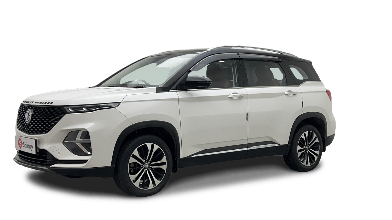 Used 2022 MG Motors Hector Plus Sharp 1.5 Petrol Turbo CVT 6-STR Dual Tone Petrol Automatic Image