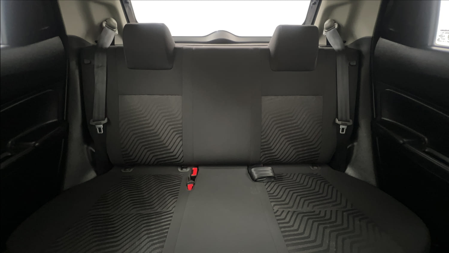 Used 2022 Maruti Suzuki Swift VXi AMT Petrol Automatic interior REAR SEAT CONDITION VIEW