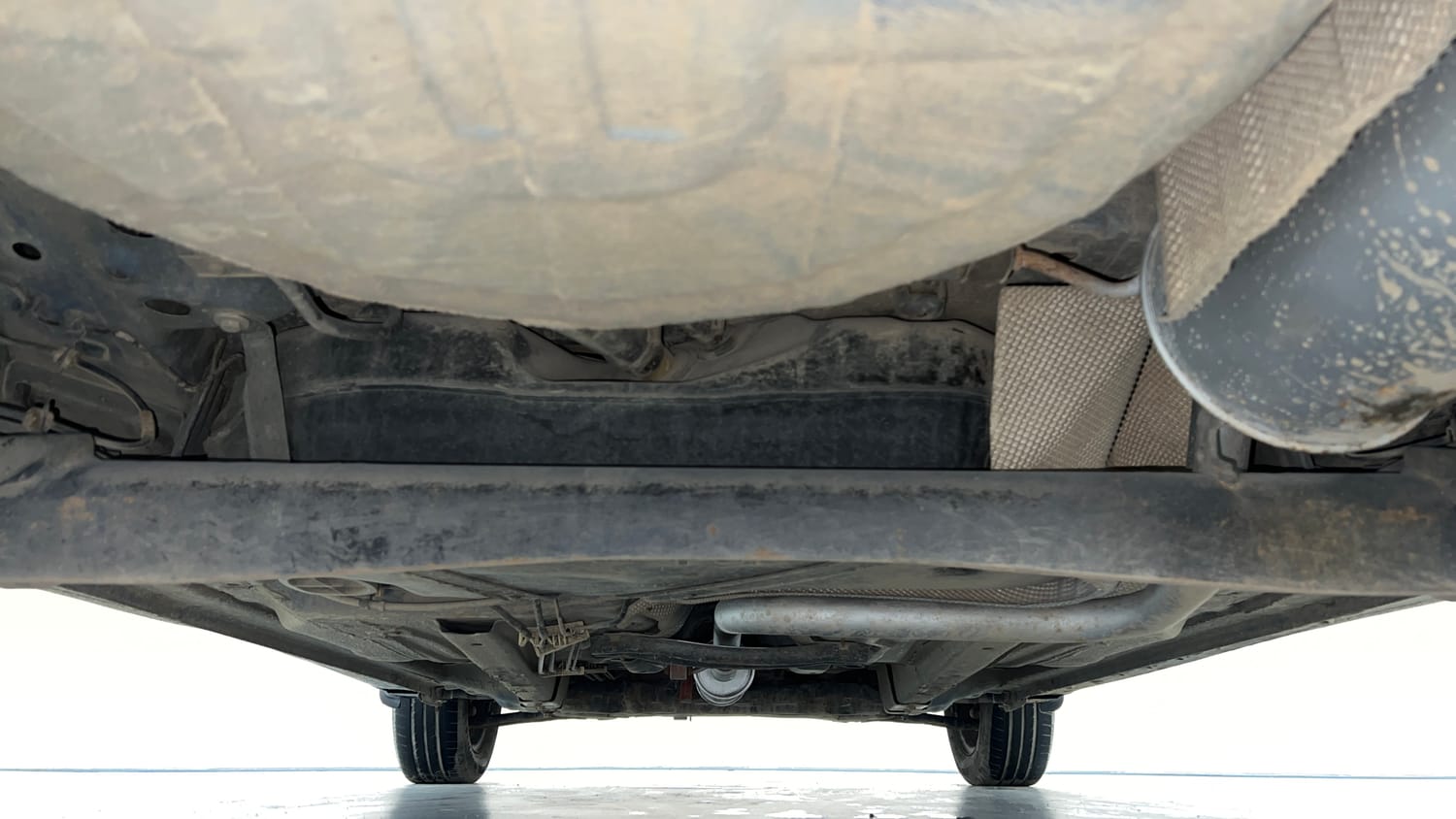 Used 2016 Ford Figo Trend 1.2 Ti-VCT Petrol Manual extra REAR UNDERBODY VIEW (TAKEN FROM REAR)