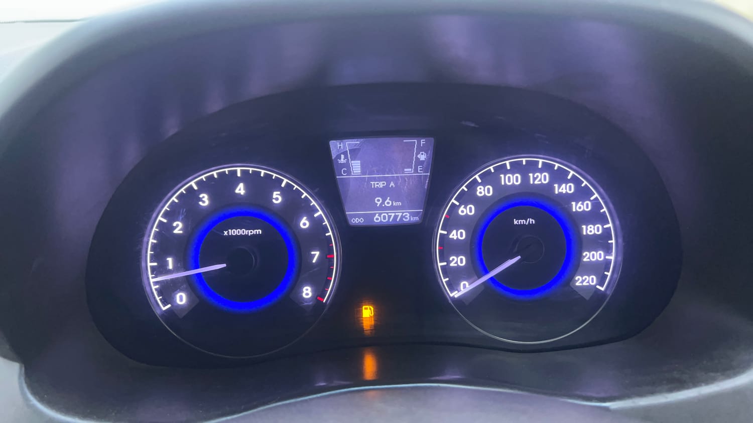 Used 2015 Hyundai Fluidic Verna 4S 1.6 VTVT S(O) Petrol Manual interior CLUSTERMETER VIEW
