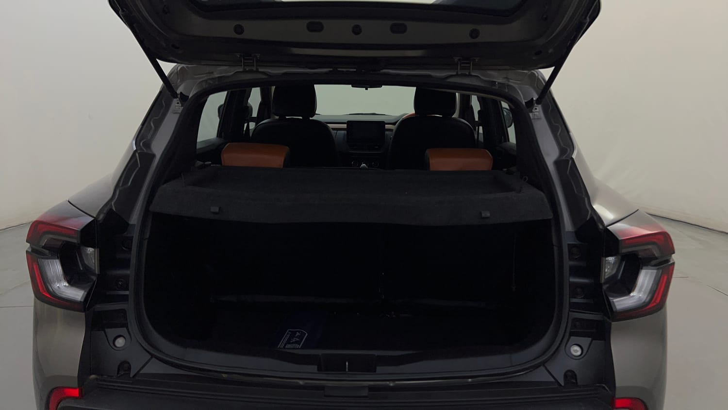 Used 2021 Renault Kiger RXT MT Petrol Manual interior DICKY INSIDE VIEW