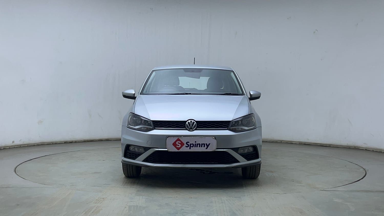 Used 2020 Volkswagen Polo Comfortline 1.0L (P) Petrol Manual exterior FRONT VIEW