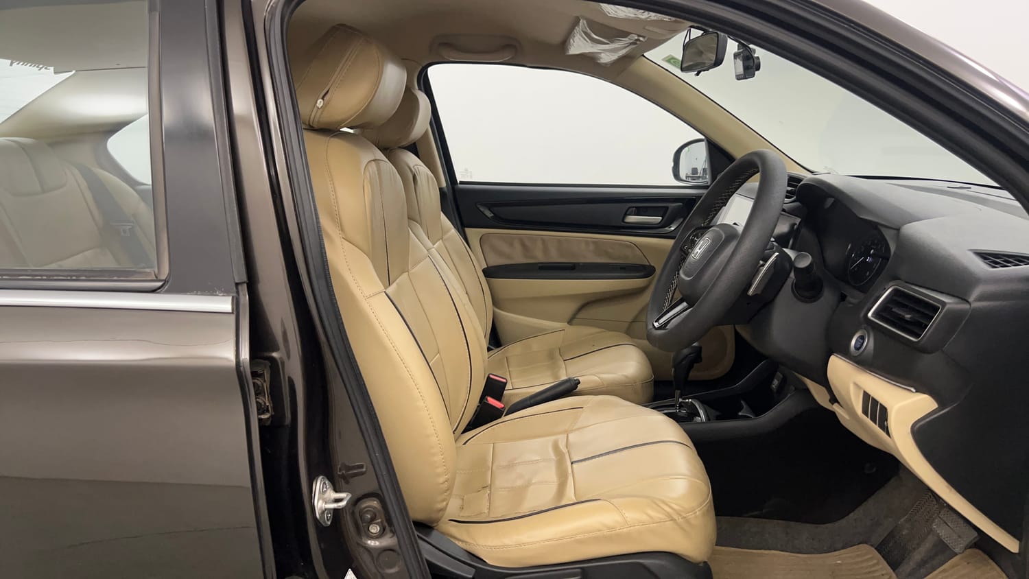 Used 2019 Honda Amaze 1.2 V CVT Petrol Petrol Automatic interior RIGHT SIDE FRONT DOOR CABIN VIEW