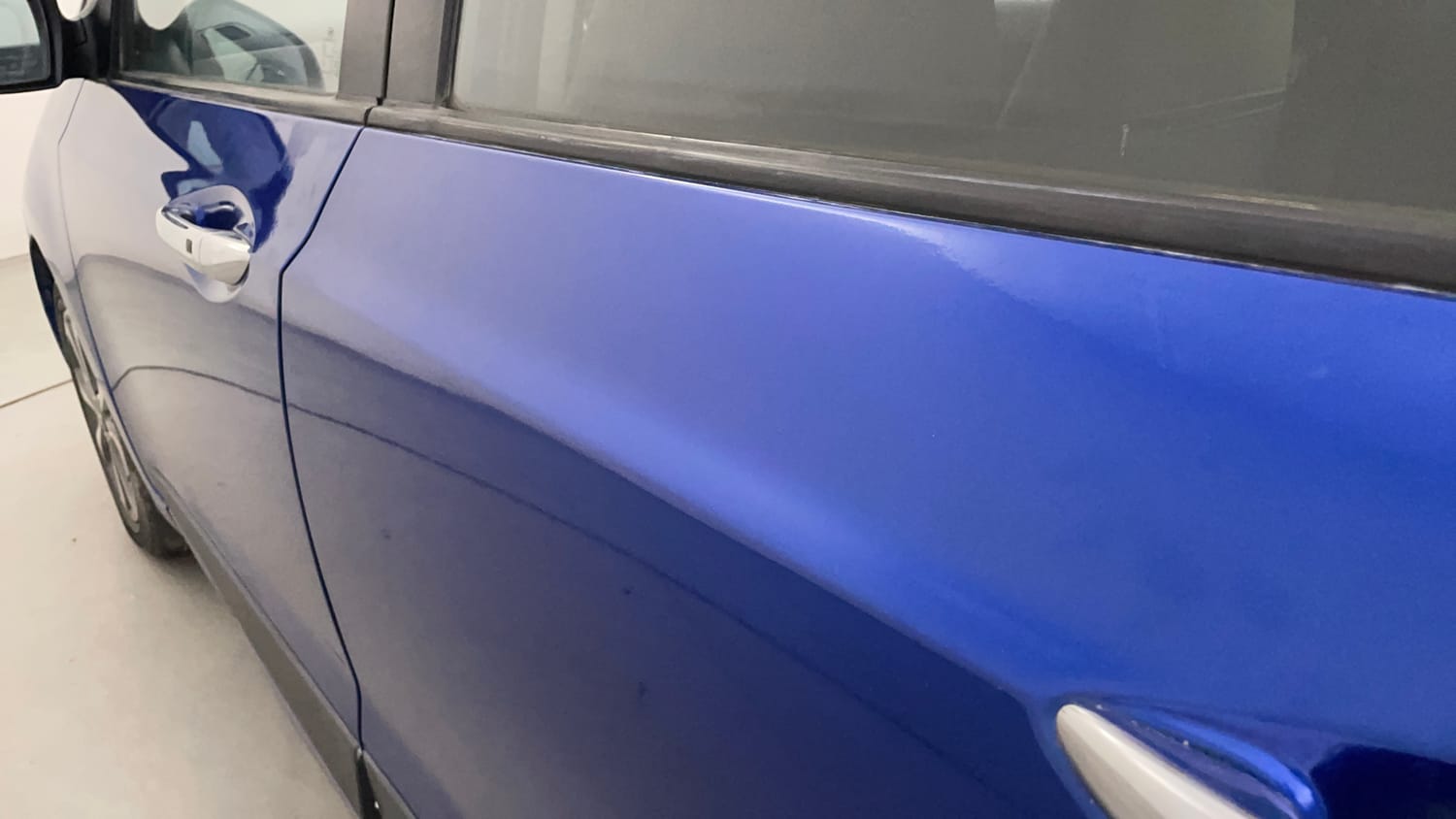 Used 2015 Hyundai Xcent SX 1.2 (O) Petrol Manual dents MINOR SCRATCH