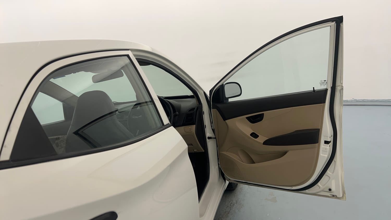 Used 2014 Hyundai Eon Era + Petrol Manual interior RIGHT FRONT DOOR OPEN VIEW