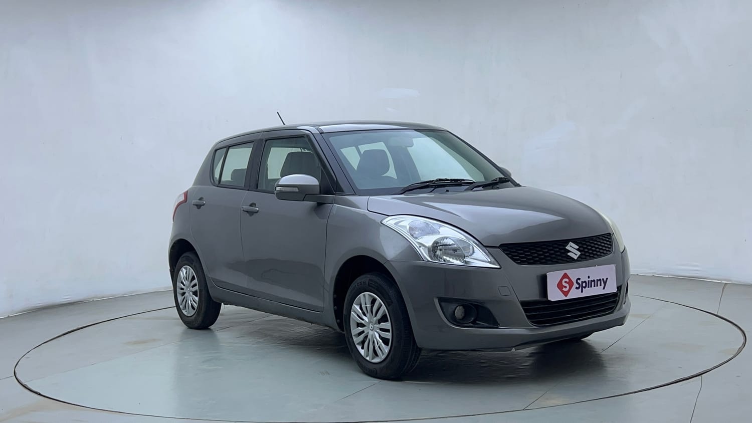 Used 2012 Maruti Suzuki Swift VXi Petrol Manual exterior RIGHT FRONT CORNER VIEW