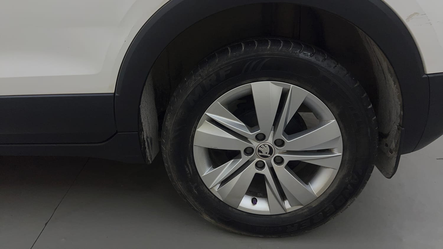 Used 2024 Skoda Kushaq Ambition 1.0L TSI MT Petrol Manual tyres LEFT REAR TYRE RIM VIEW