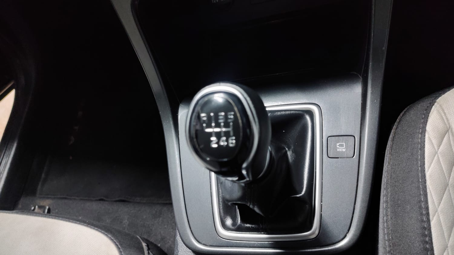 Used 2021 Hyundai Creta SX 1.5 Petrol Petrol Manual interior GEAR  KNOB VIEW