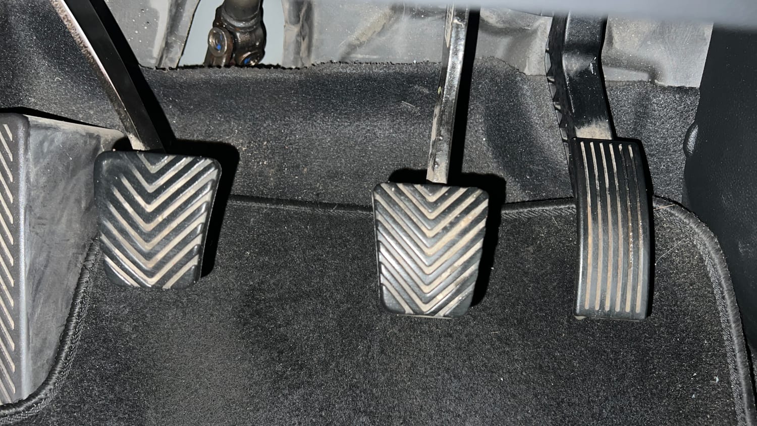 Used 2016 Hyundai Elite i20 Magna 1.2 Petrol Manual interior PEDALS VIEW