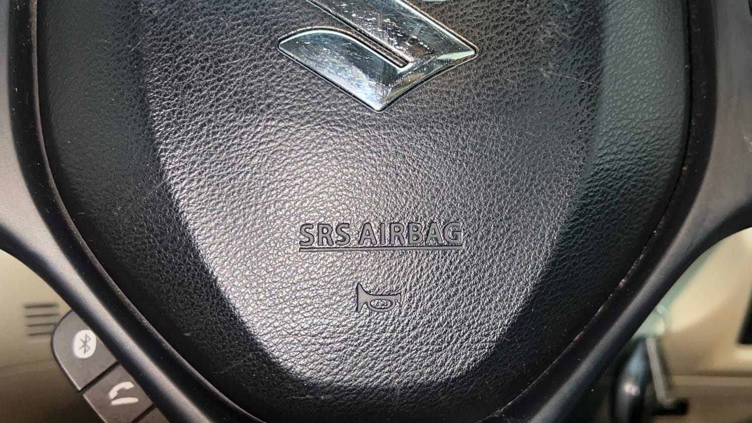 Used 2020 Maruti Suzuki Ciaz Delta 1.5 Petrol Manual top_features Airbags