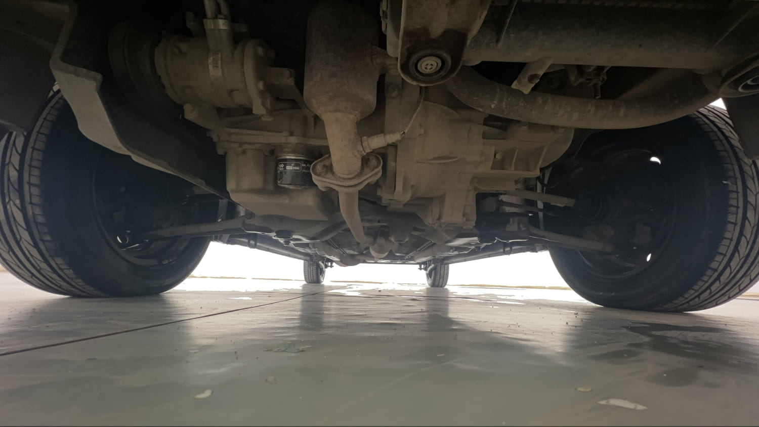 Used 2017 Maruti Suzuki Wagon R VXI Petrol Manual extra FRONT LEFT UNDERBODY VIEW
