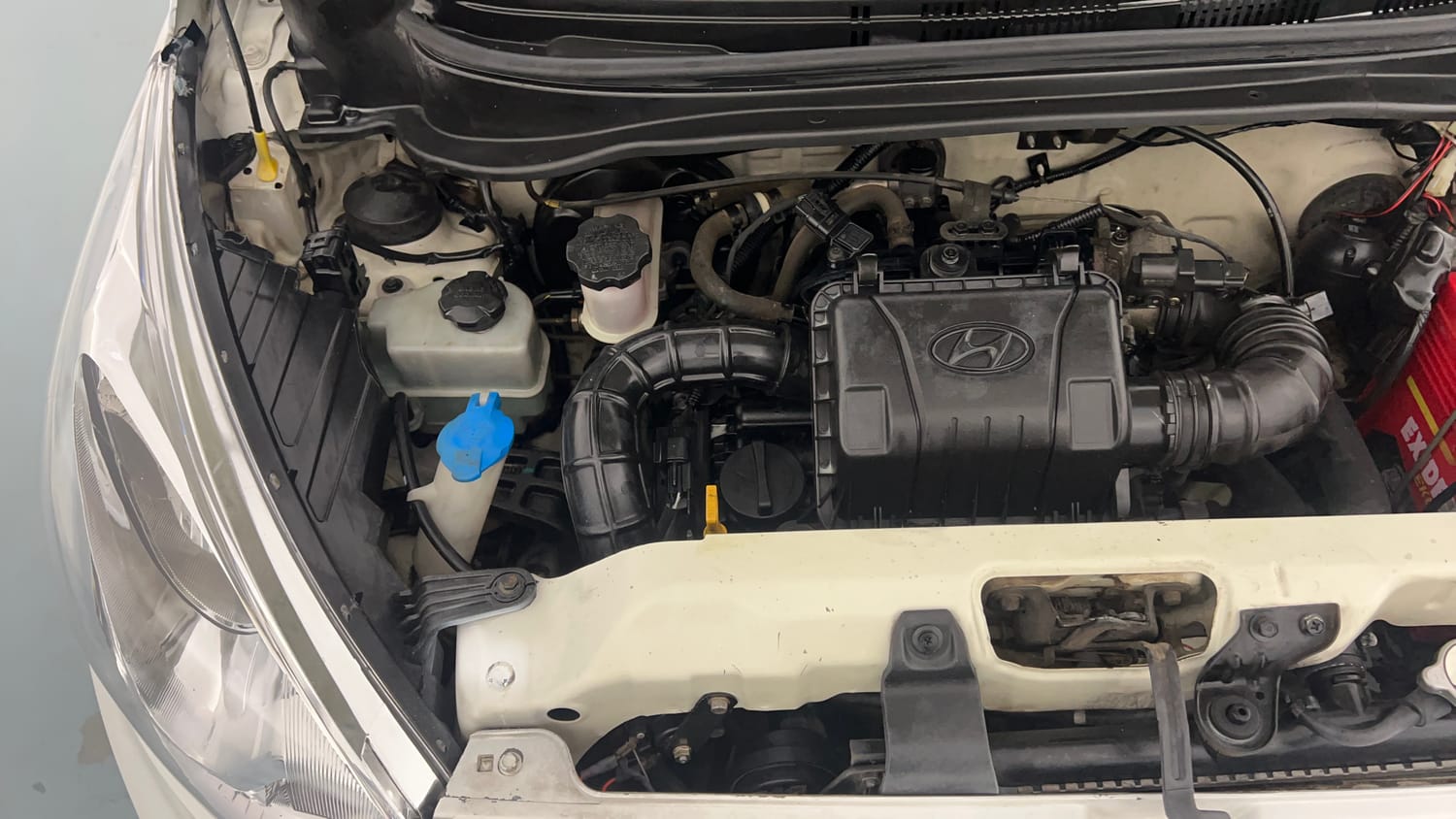 Used 2014 Hyundai Eon Era + Petrol Manual engine ENGINE RIGHT SIDE VIEW