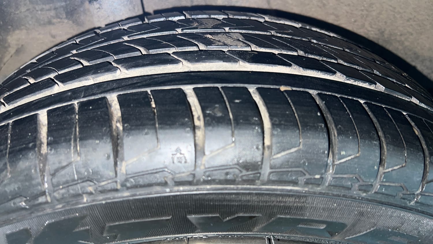 Used 2019 Hyundai Verna SX (O) 1.6 VTVT AT Petrol Automatic tyres RIGHT REAR TYRE TREAD VIEW