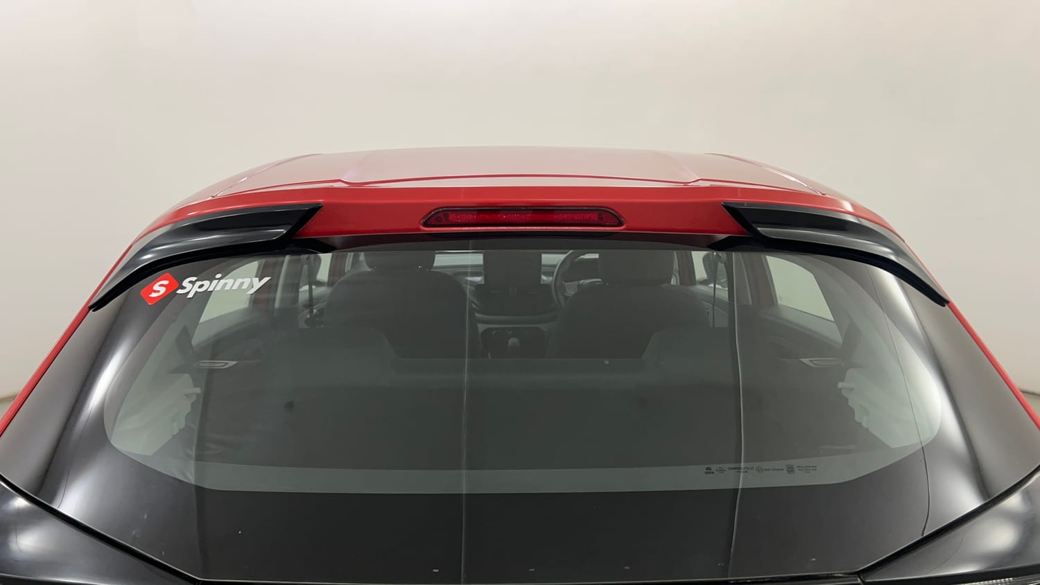 Used 2020 Tata Altroz XE Petrol Petrol Manual exterior BACK WINDSHIELD VIEW