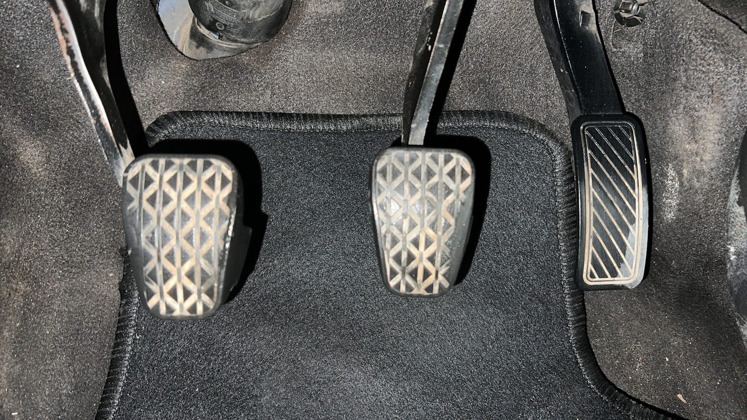 Used 2016 Ford Figo Trend 1.2 Ti-VCT Petrol Manual interior PEDALS VIEW