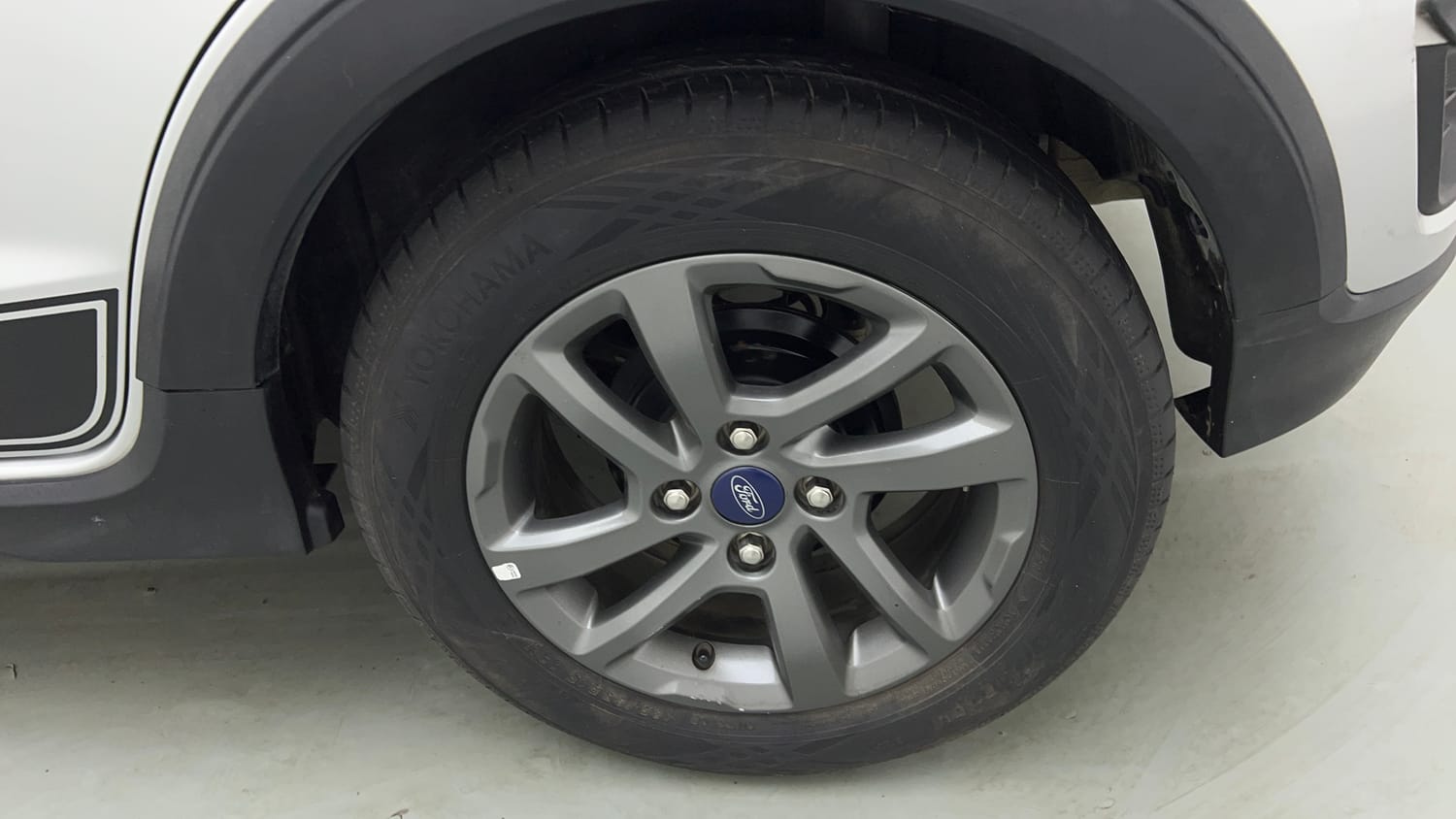 Used 2021 Ford Freestyle Titanium Plus 1.2 Ti-VCT Petrol Manual tyres LEFT REAR TYRE RIM VIEW