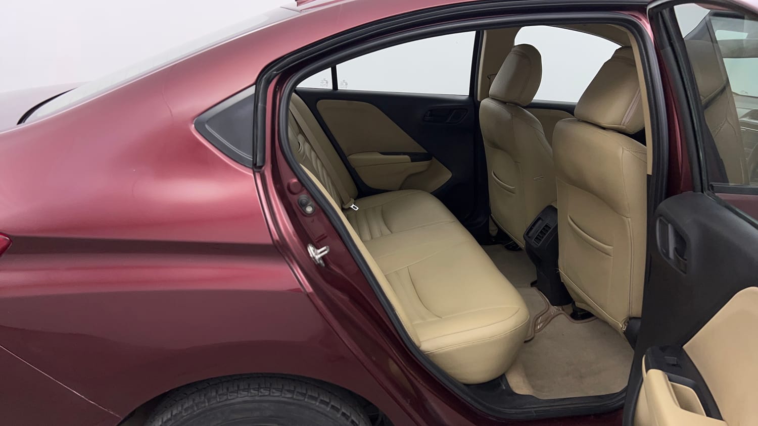 Used 2015 Honda City SV Petrol Manual interior RIGHT SIDE REAR DOOR CABIN VIEW