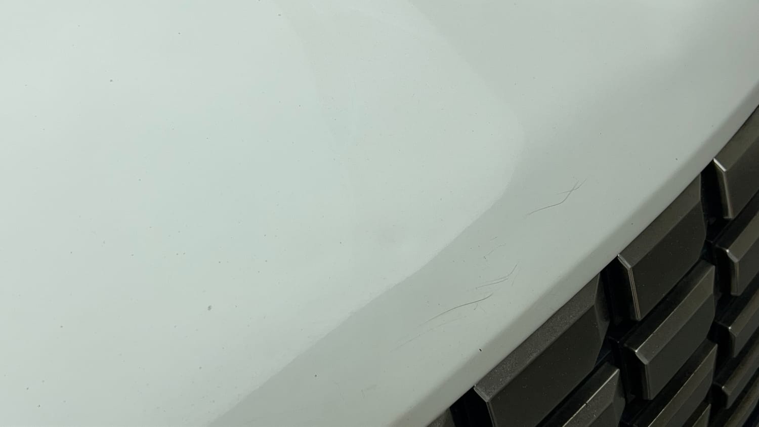 Used 2022 Hyundai Venue S (O) 1.2 Petrol Cng Manual dents MINOR DENT