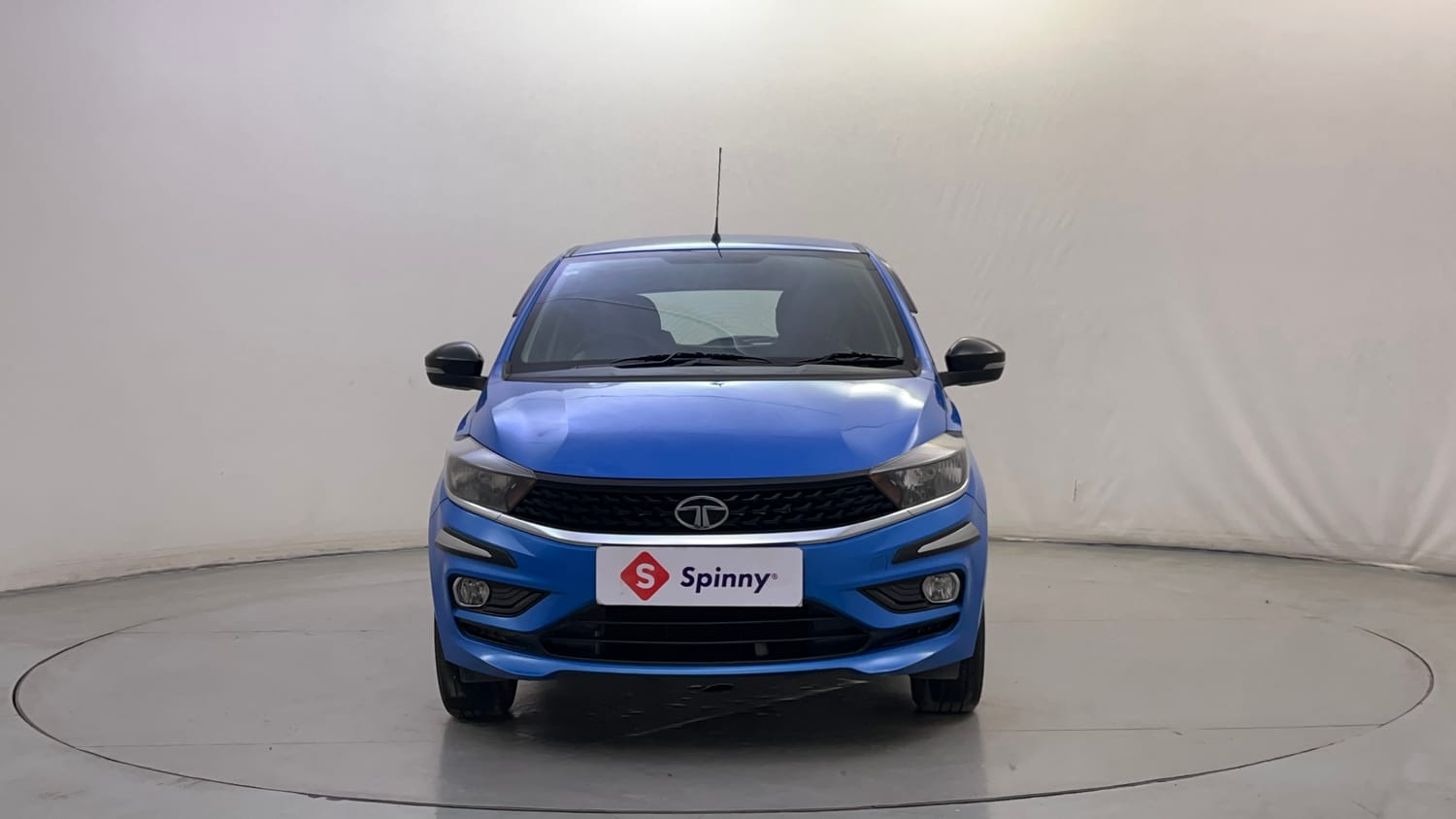 Used 2021 Tata Tiago XZ Plus Petrol Manual exterior FRONT VIEW