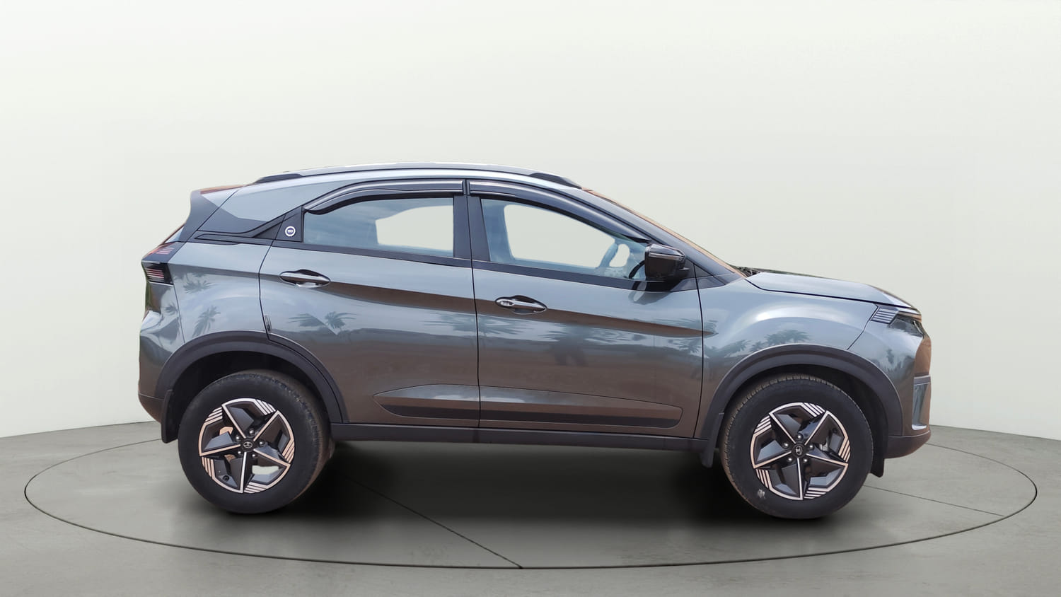 Used 2023 Tata Nexon Creative Plus S 1.2 Revotron Petrol 7DCA Petrol Automatic exterior RIGHT SIDE VIEW